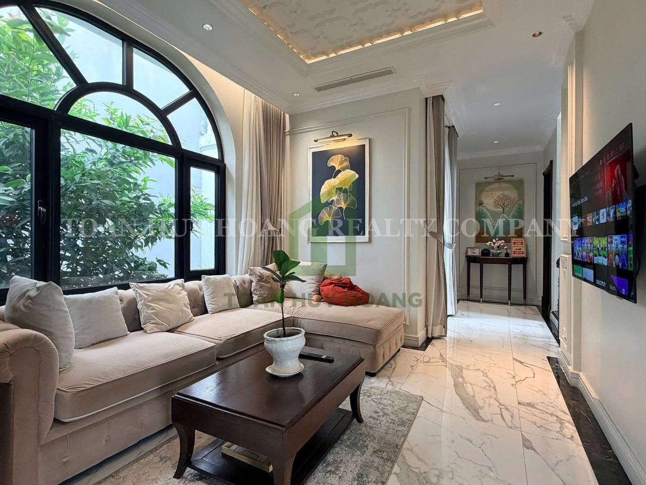 Luxury 5BR Villa Euro Village 2 Neo Classic Style | D570