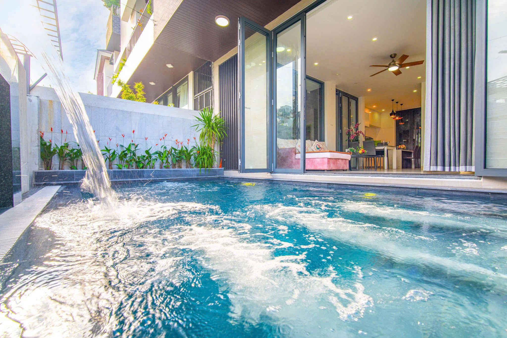9-bedroom villa near Thuan Phuoc bridge – B801