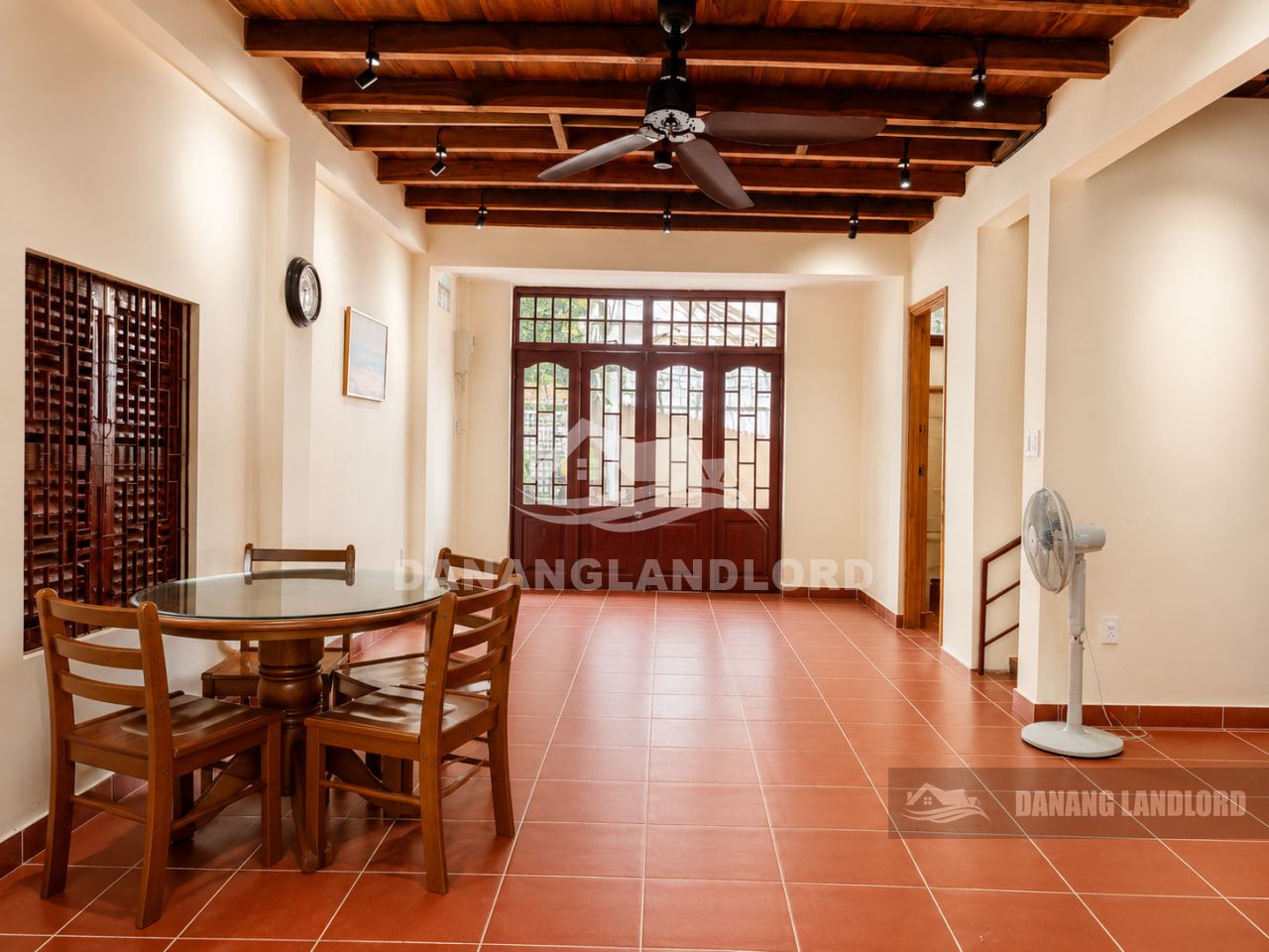 Modern 2BR House Near Dragon Bridge Hai Chau | D605
