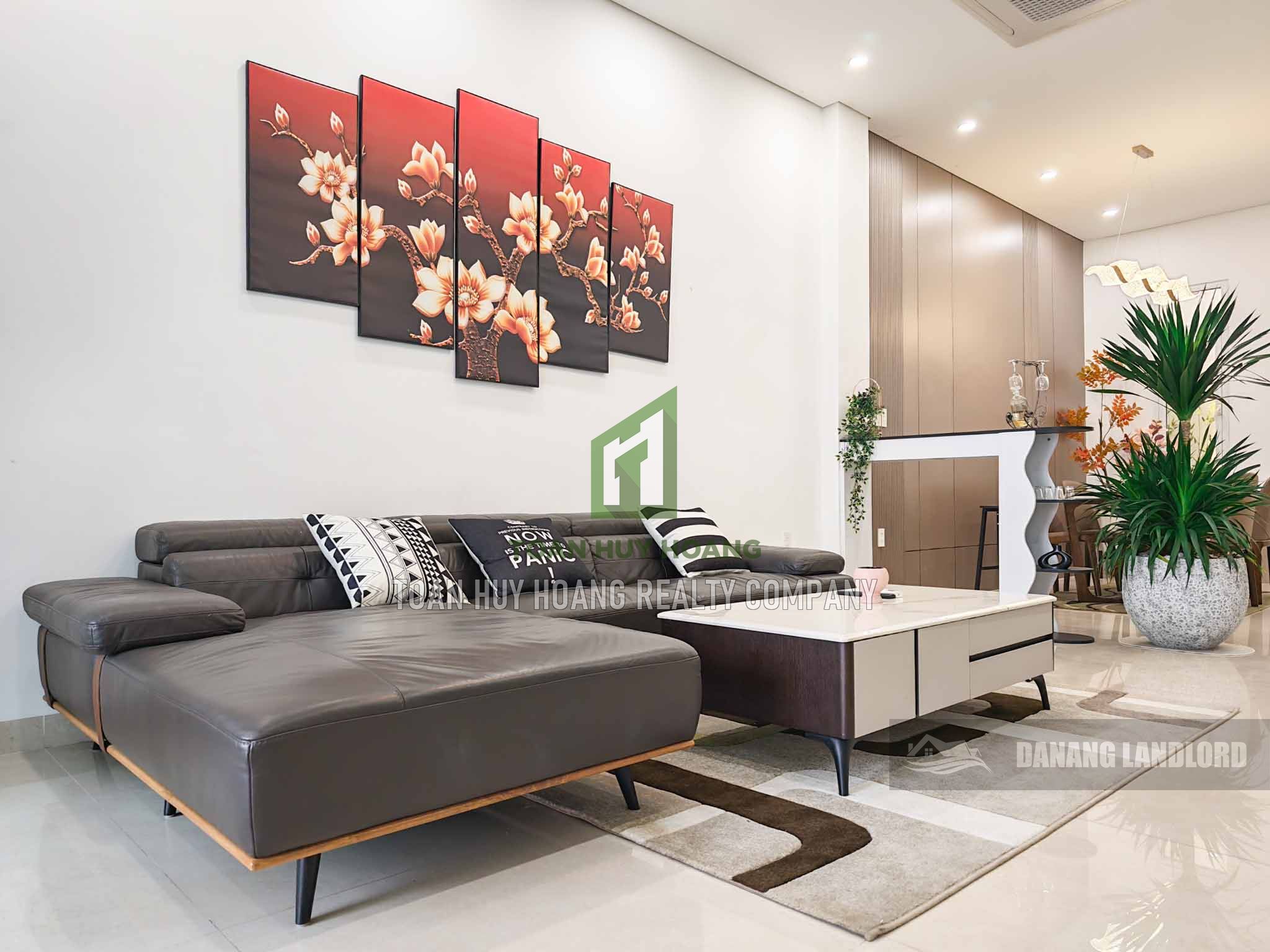 Modern 4BR House Phu Gia Compound Full Furniture | D223
