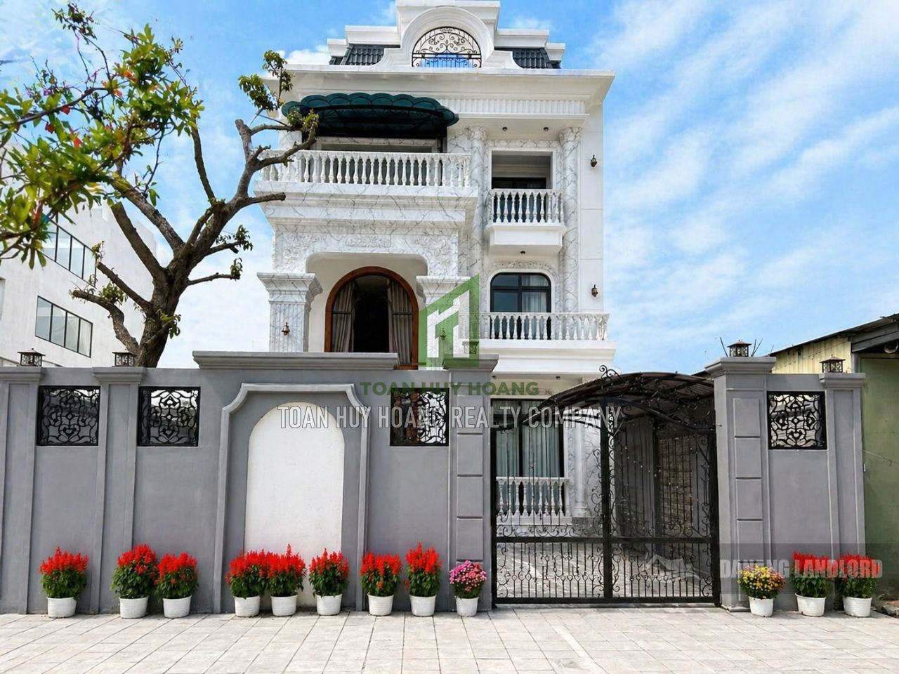 Large 8BR Villa Nai Hien Dong Son Tra Area | D576