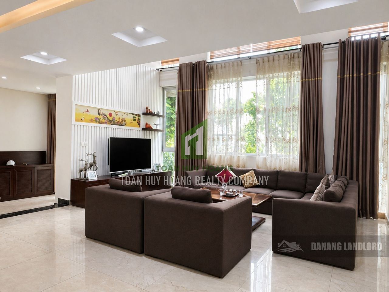 Luxury 6BR Villa Euro Village Near Han River | D571