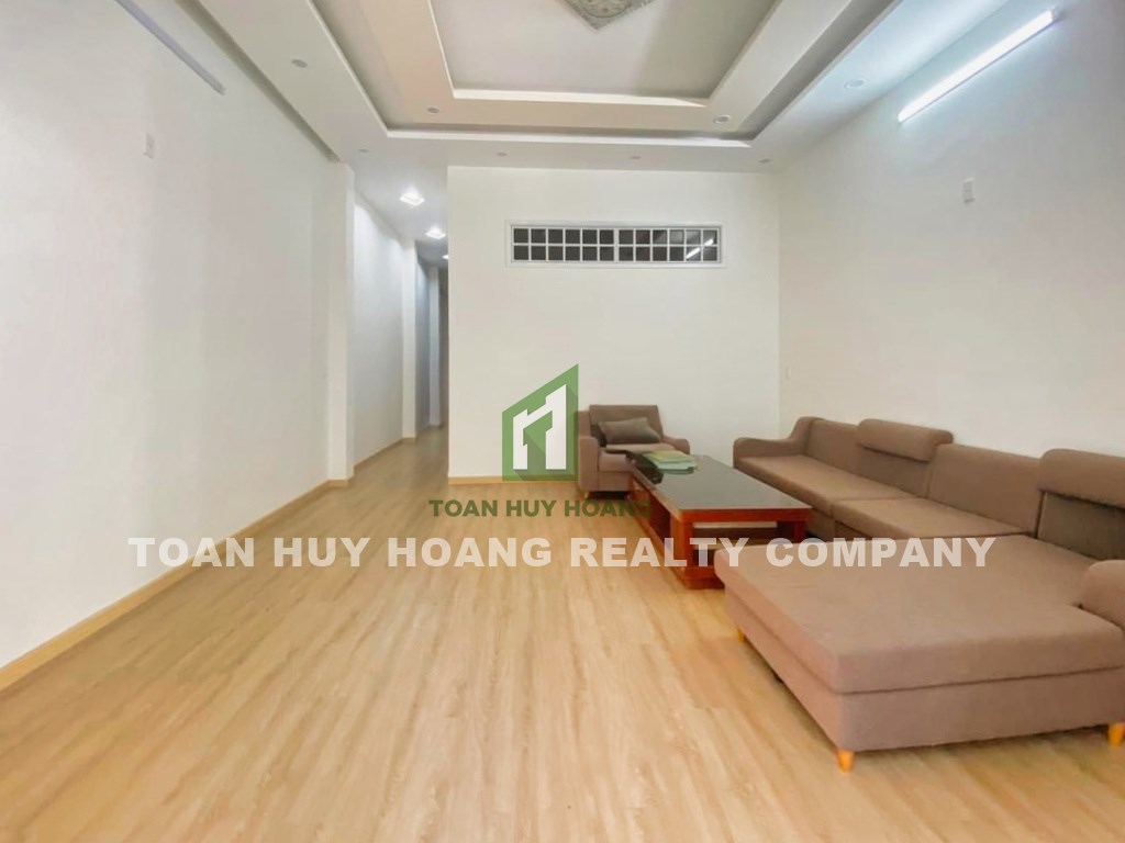 3 bedroom house for rent near Pham Van Dong beach – D008