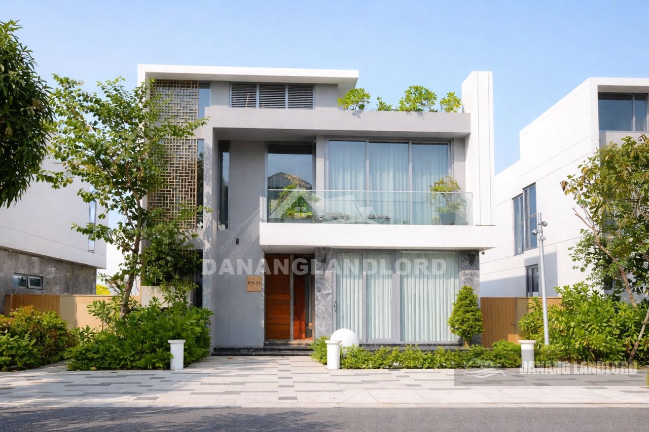 Luxury 3BR Pool Villa Regal Victoria Da Nang Hoi An | D538