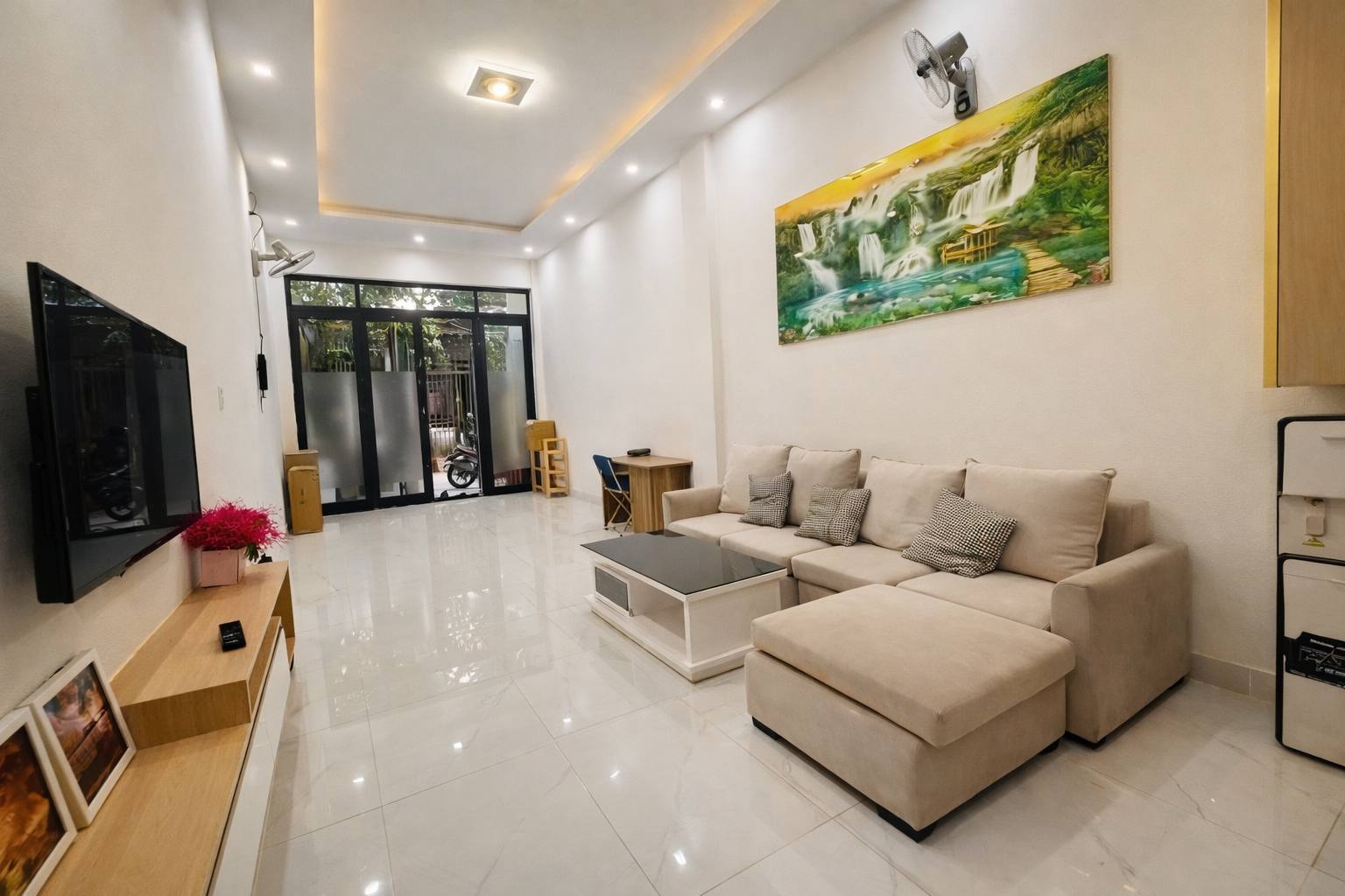 3 storey house with 2 bedrooms on Le Huu Trac street – D311