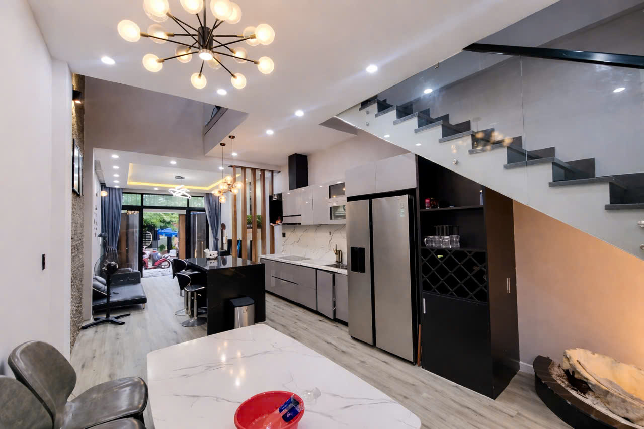 Modern 4BR House Nai Hien Dong Son Tra District | D206
