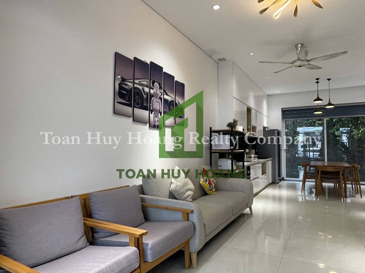 Beautiful 4 bedroom house in Phu Gia Compound – D114