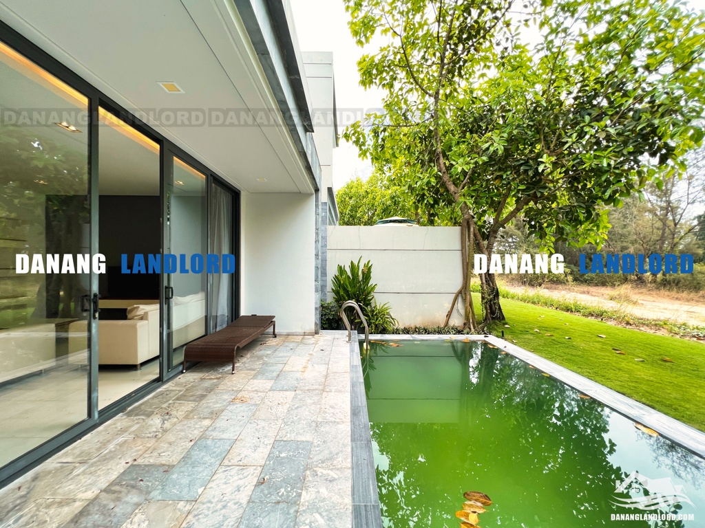 4 Storey Corner House near Dragon Bridge for Rent | D479