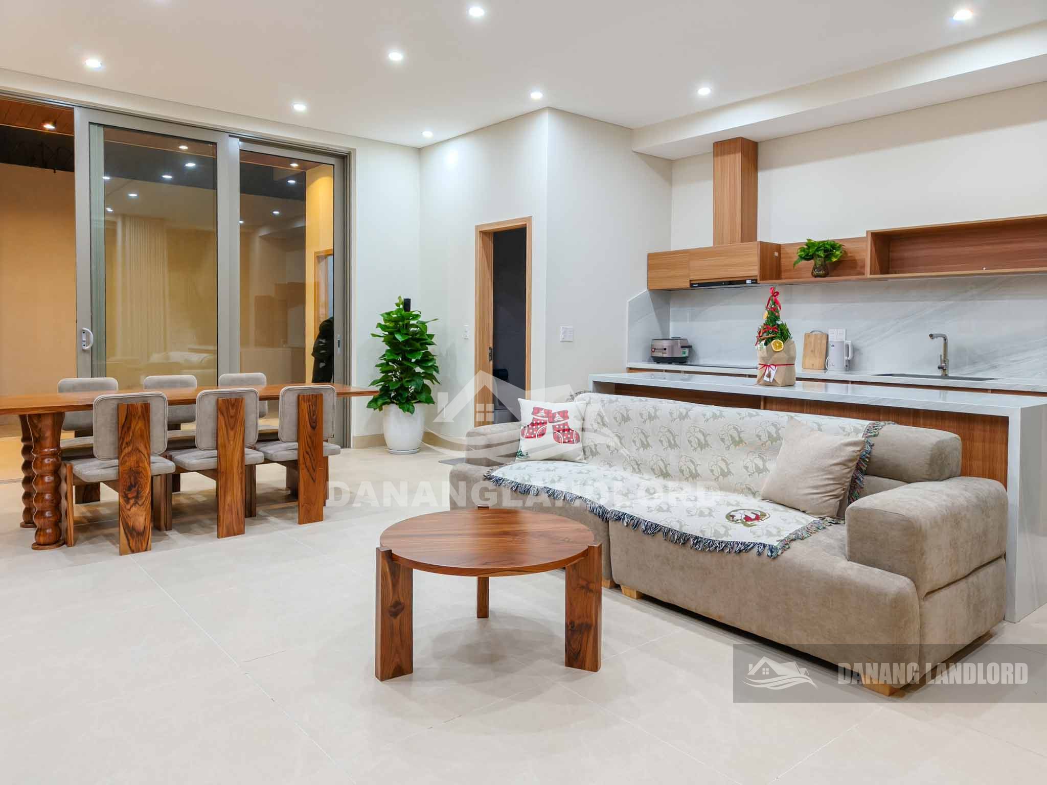 3 Bedroom Modern Villa For Rent Near Son Thuy Beach – D462