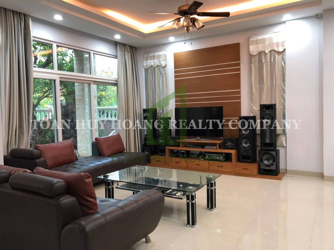 4-Bedroom Phuc Loc Vien Villa for Rent \u2013 D045