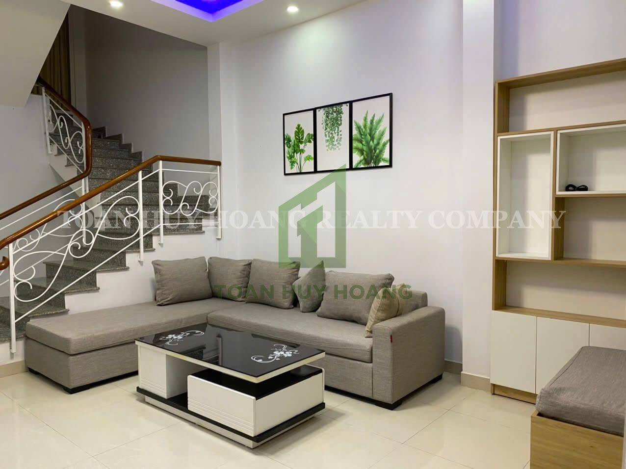 3 storey house with 3 bedrooms in Pham Van Dong area – D349