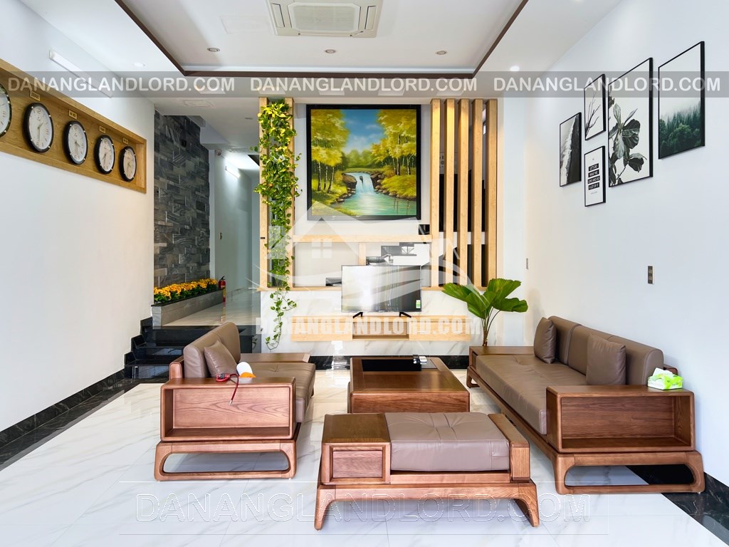 Beautiful house with 5 bedrooms in Nam Viet A area – B843