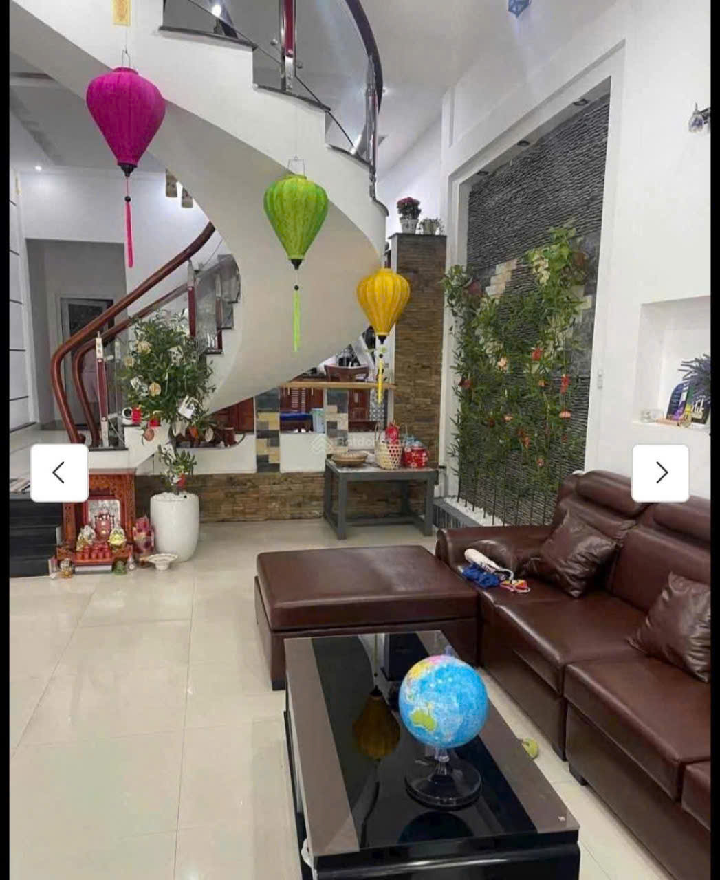 3 storey house with 4 bedrooms for rent in Nam Viet A area – D320