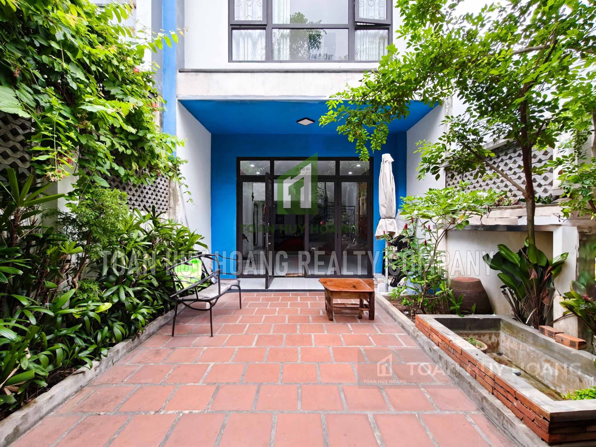 2 Bedroom House with Small Garden in Nam Viet A Area – D304