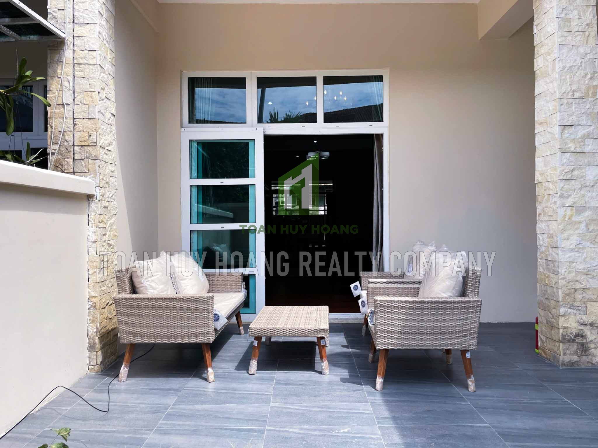 Garden 3 bedroom villa in Phuc Loc Vien area – D275