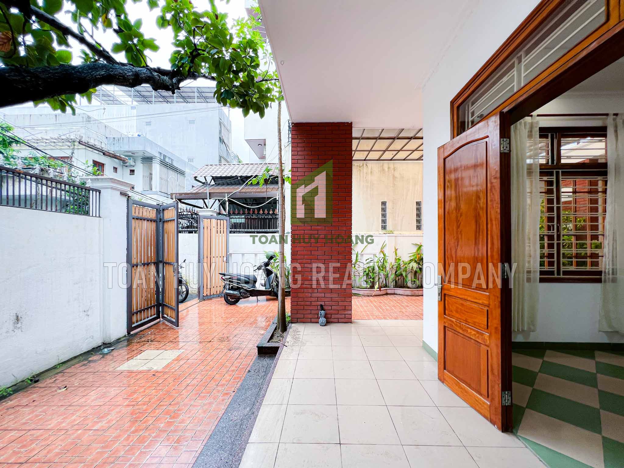 House for rent 3 bedrooms Trung Nu Vuong street – D130