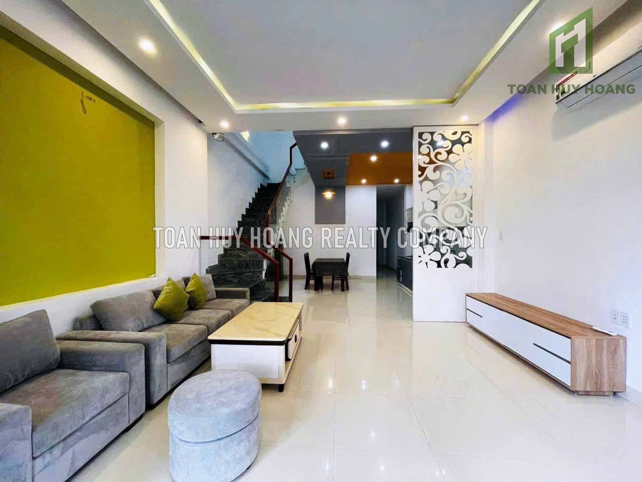 3 bedroom house for rent in Nam Viet A area – D189