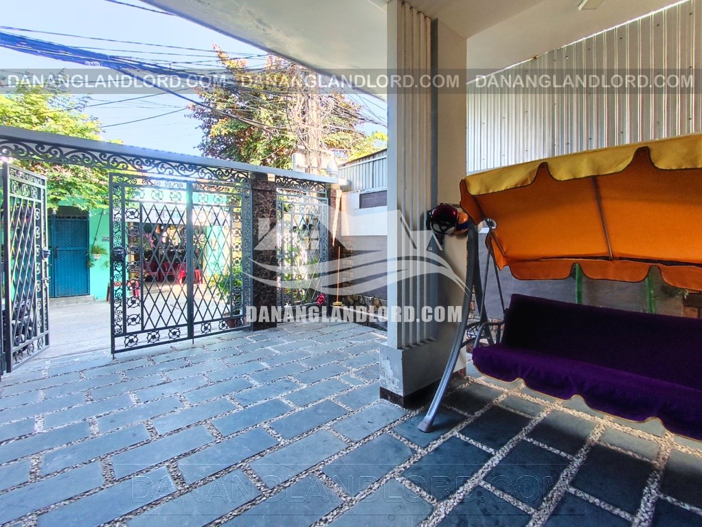 4-Bedroom Villa with Stunning River View \u2013 D044