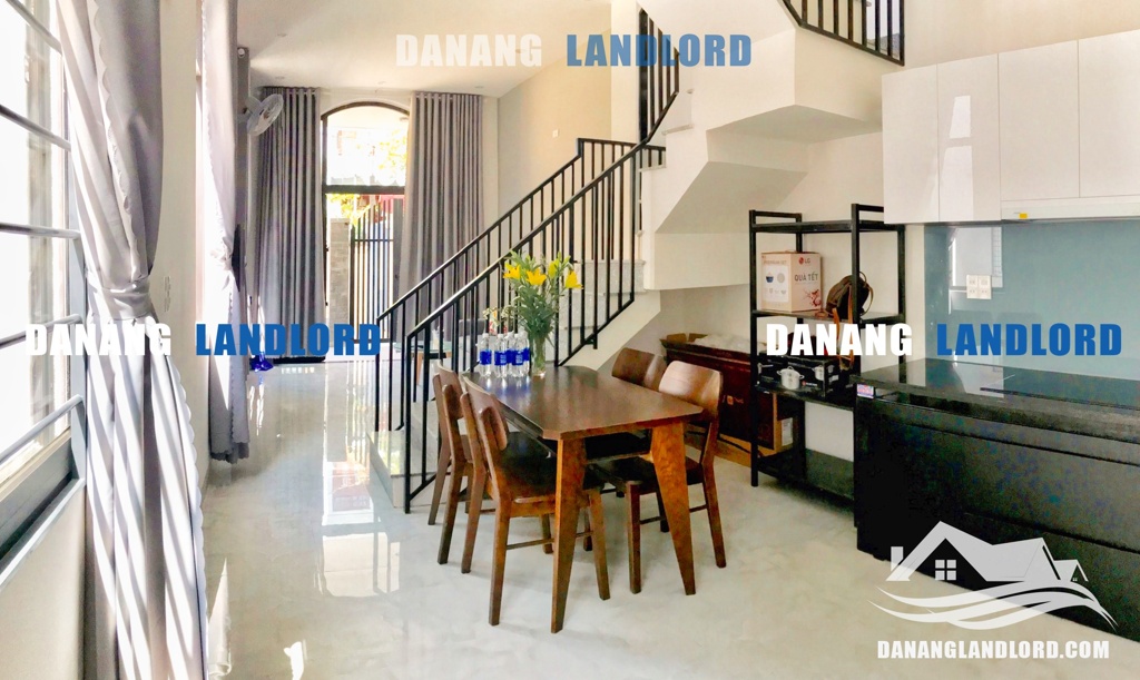 3 storey house with 3 bedrooms in Pham Van Dong area – H0059