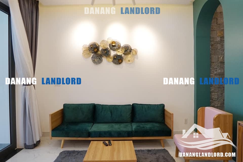 7 bedroom villa with swimming pool in Nam Viet A area – D108