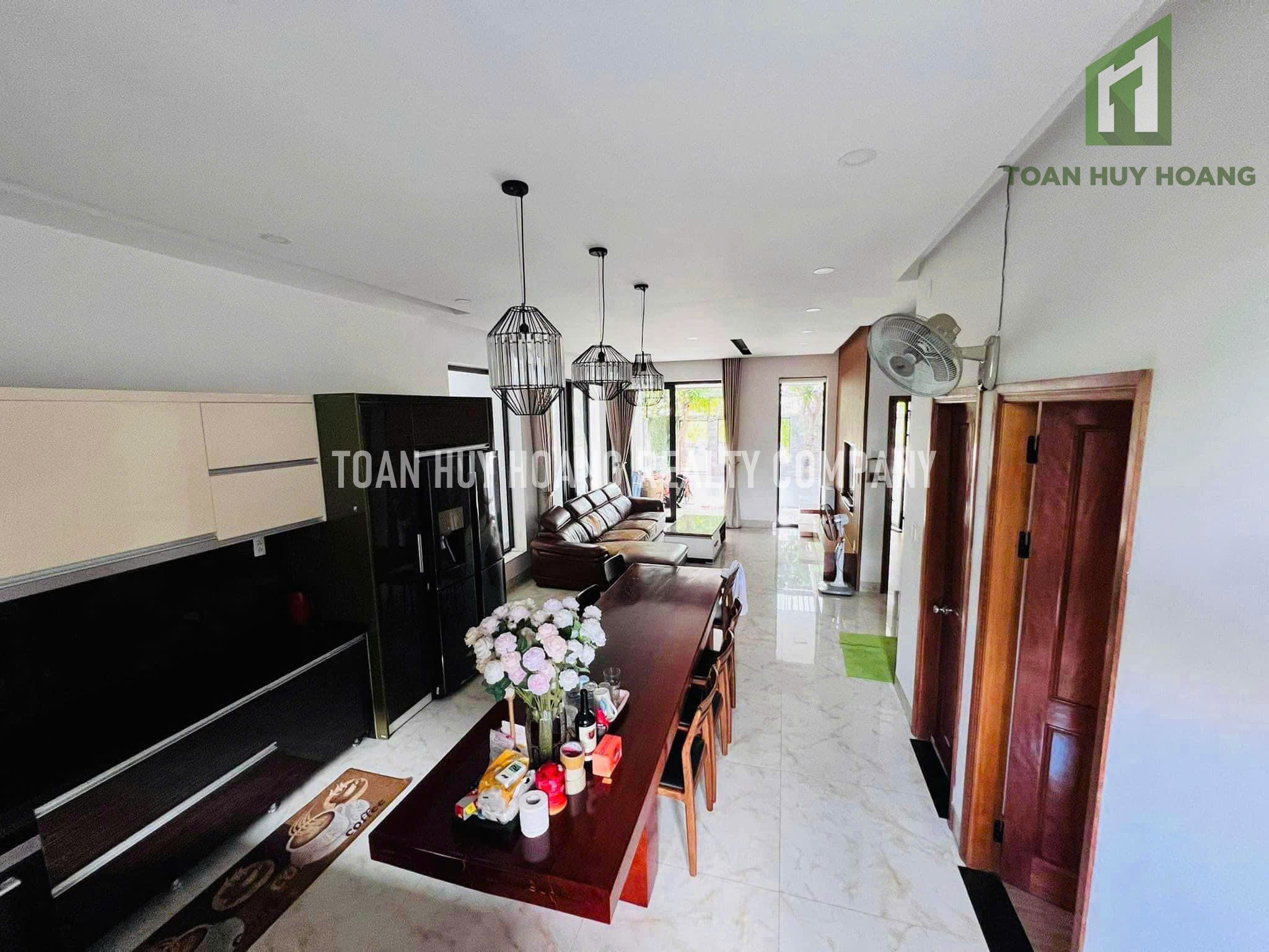 3-Bedroom Villa for Rent in Hoa Xuan Area \u2013 D053