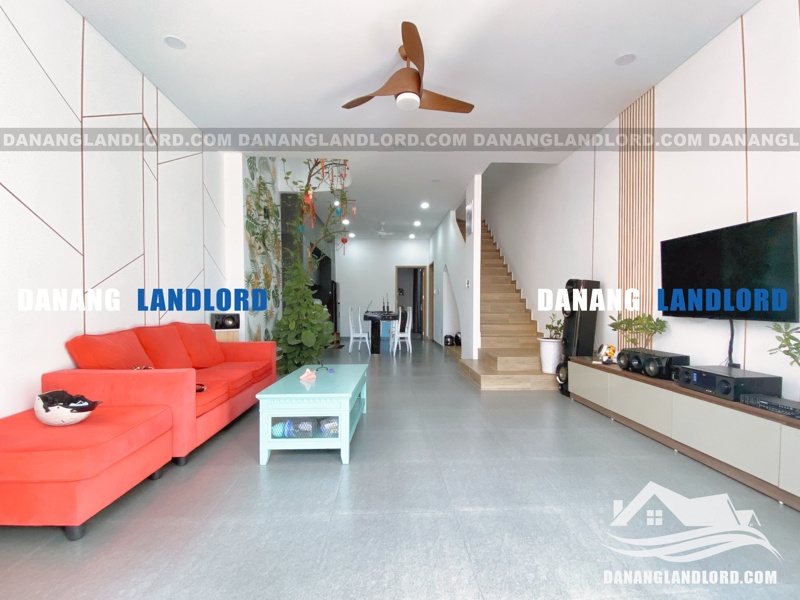 4-Bedroom House with Garden near Vo Van Kiet – B927