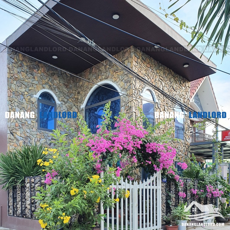 3 bedroom house, near Han river bridge – B265