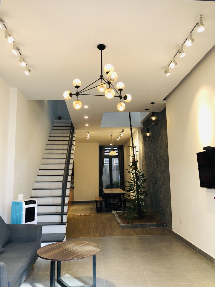 3-storey house, 4 bedrooms, near Da Nang University of Economics – B497