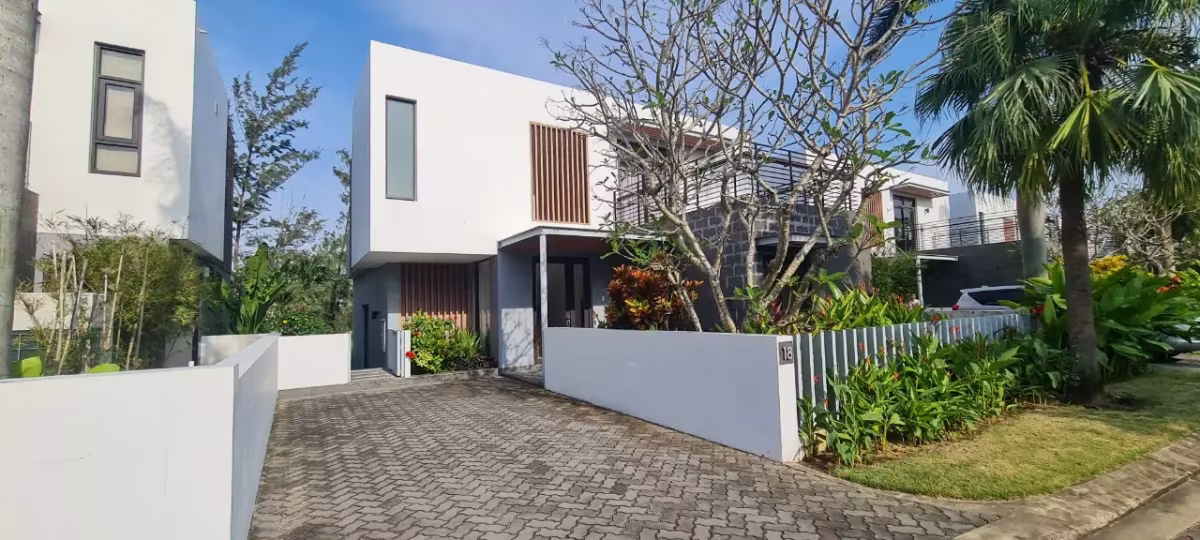 Golf Villa For Rent in Da Nang / Hoi An Montgomerie Links Golf Course! Montgomerie Links Residences are located