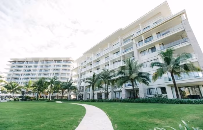The Ocean Suites Danang, (formerly known as Ocean Apartments) is located within the award winning Danang Beach Resort which provides