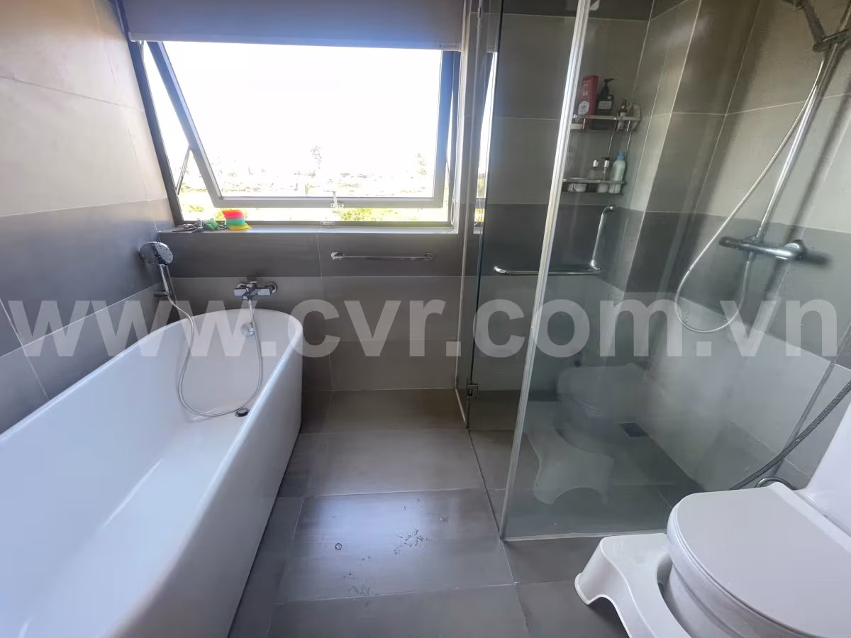 4 bedroom villa for sale in the riverside residential area of Dong No, in Hoa Quy Ward, Ngu Hanh Son