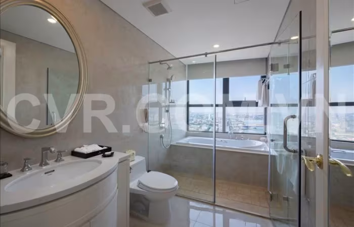 One bedroom Vinpearl Condotel Riverfront Da Nang for rent. Vinpearl Condotel Riverfront Danang is a luxury building, owned and