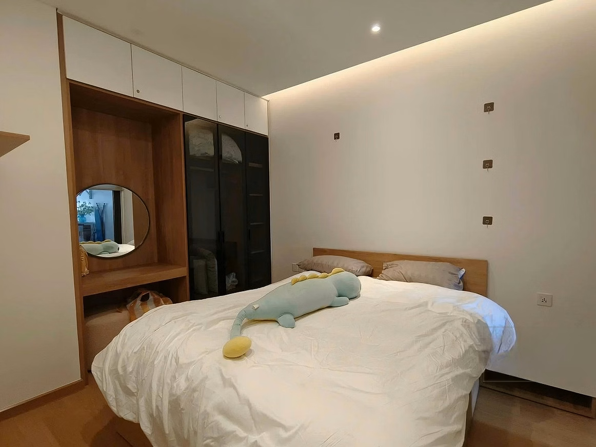 Modern 2BR Apartment with River Views at Sam Tower Da Nang