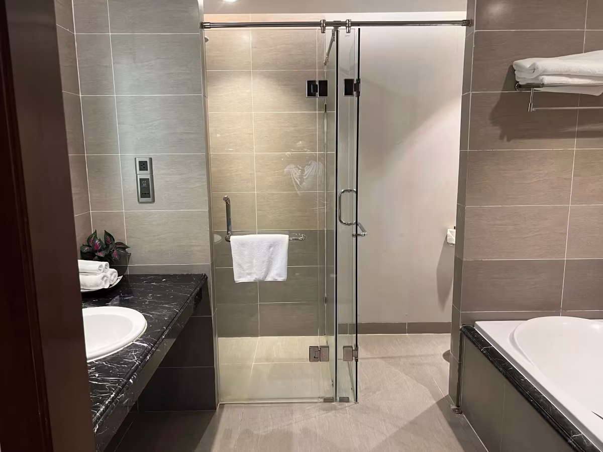 LUXURY 2 BEDROOM APARTMENTS ADJACENT TO SHERATON FOUR POINTS DANANG FOR SALE ONE OF THE BEST PROJECTS ON THE MAP