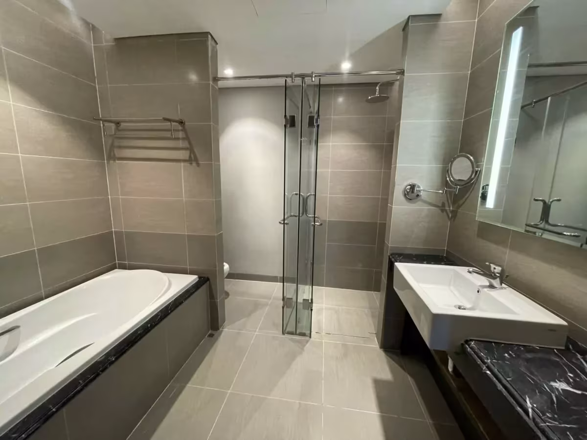 The luxury 1-bedroom apartment for sale is located adjacent to the Altara Suites adjacent to Sheraton Four Points Danang in