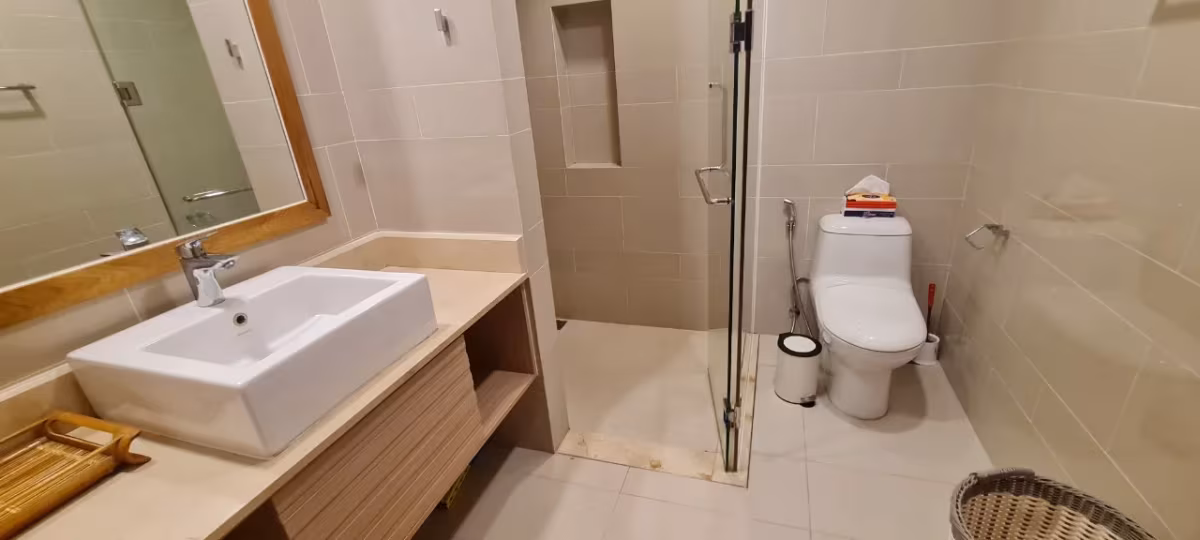 2 bedroom Ocean Suites Building A for sale- This unit to sell under Foreigner named