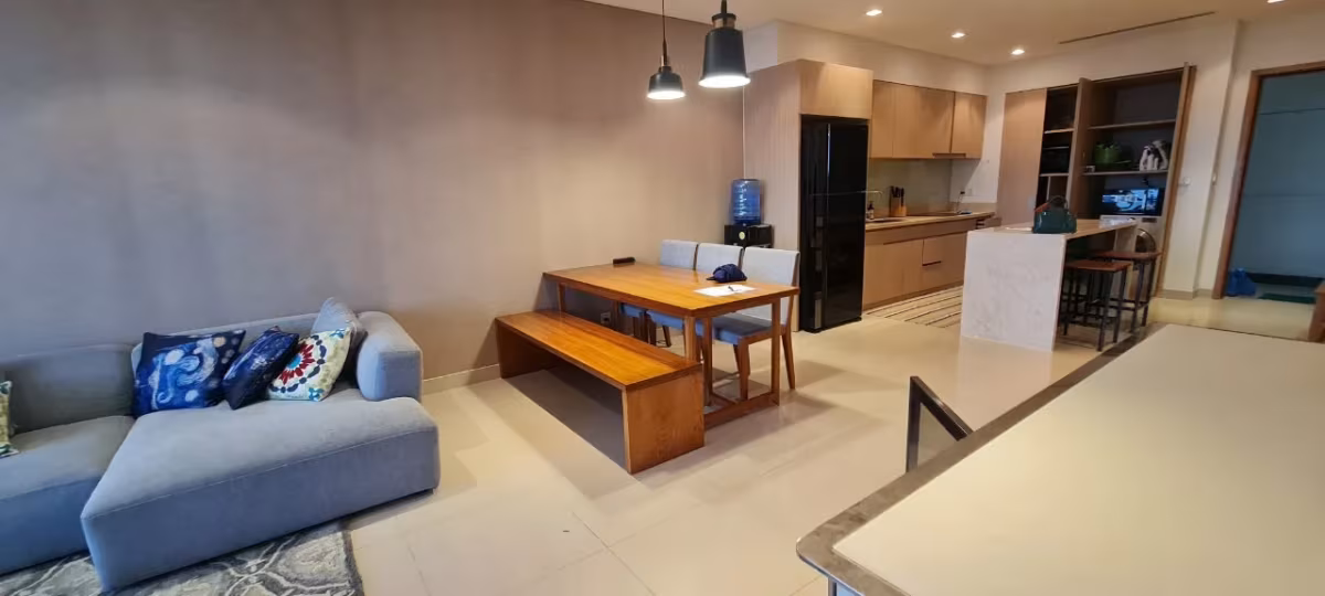 2 bedroom Ocean Suites Building A for sale- This unit to sell under Foreigner named