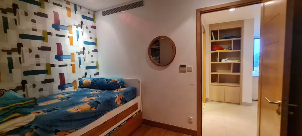 2 bedroom Ocean Suites Building A for sale- This unit to sell under Foreigner named