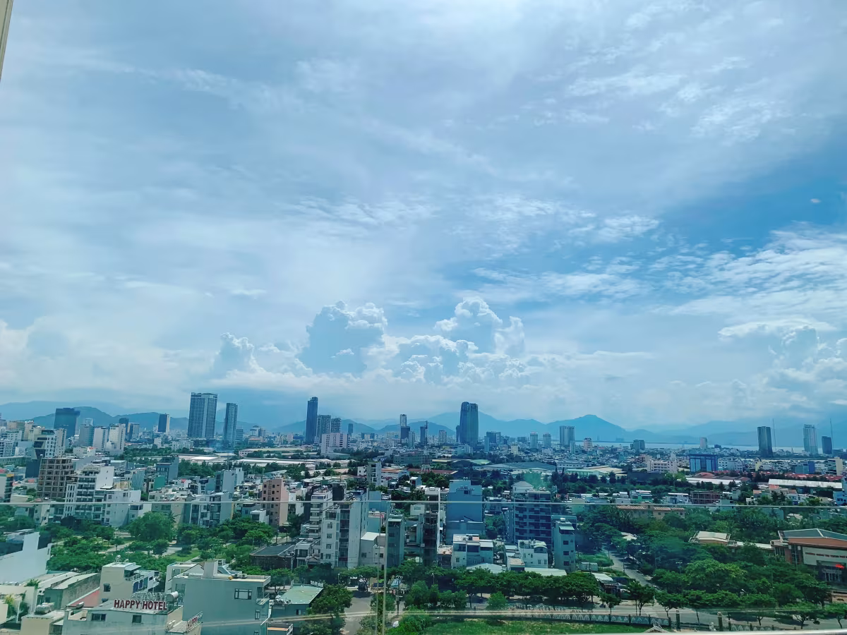 1bdr apartment for sale at Luxury Apartment Da Nang Located on 19th floor in the total of 33 floor