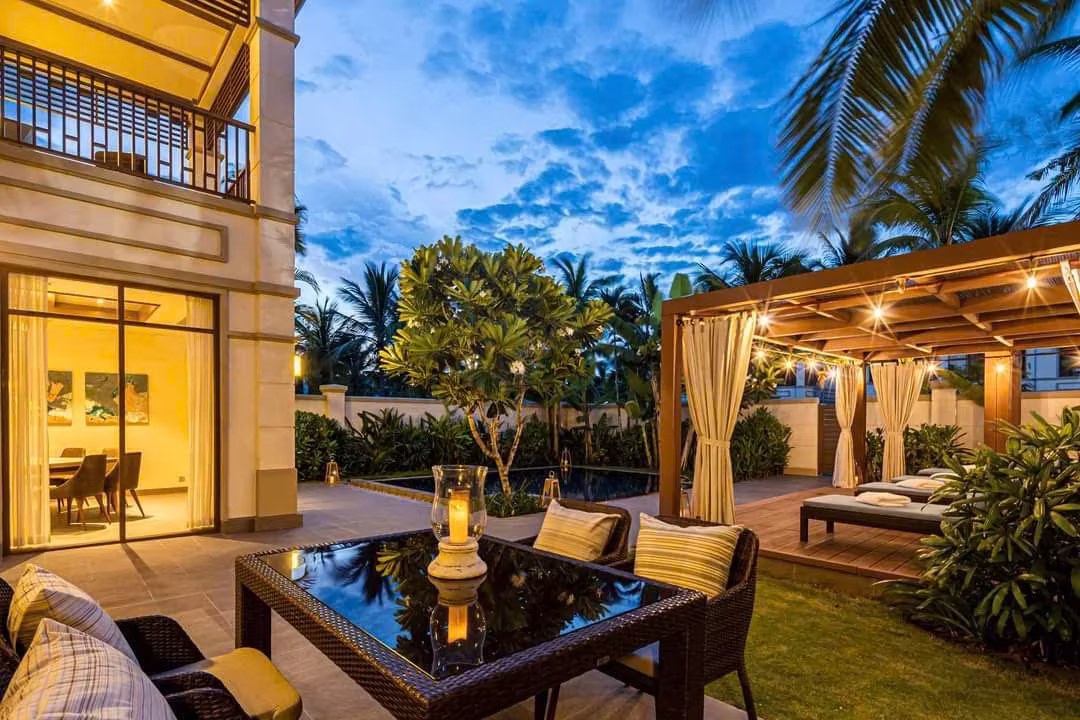 Three-Bedroom Pool Villa at Fusion Resort & Villas Da Nang for rent