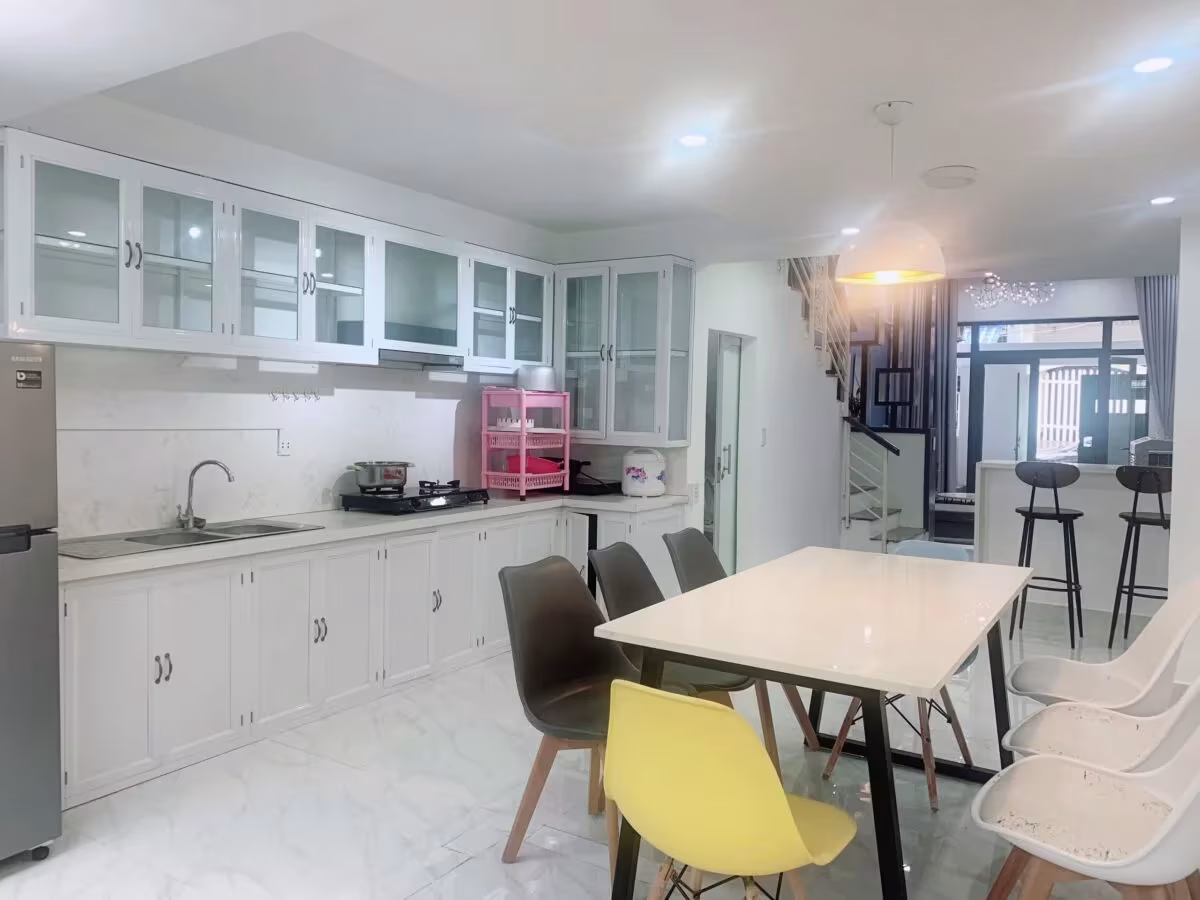 2 Bedroom house for sale in An Thuong area, close to My Khe beach, Da Nang City. This 2-storey