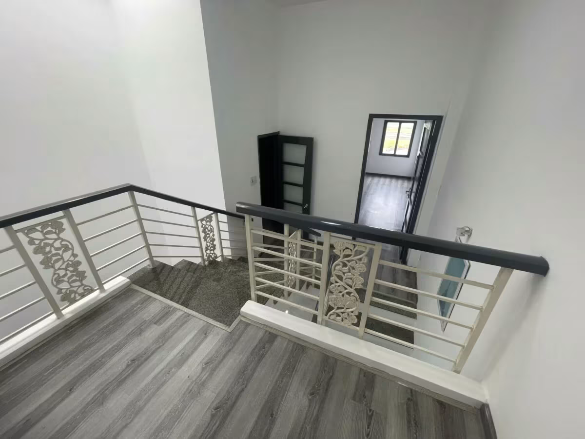2 Bedroom house for sale in An Thuong area, close to My Khe beach, Da Nang City. This 2-storey