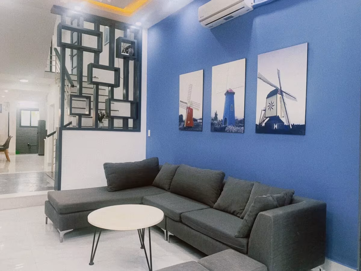 2 Bedroom house for sale in An Thuong area, close to My Khe beach, Da Nang City. This 2-storey
