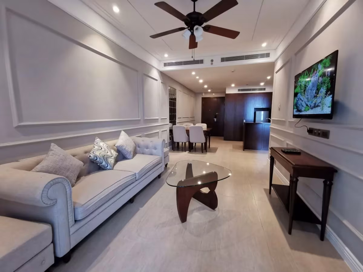 The 2 bedroom apartment is located in Altara Suite Building, Son Tra district. Located 200 m from My Khe Beach,